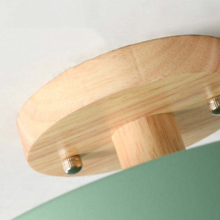 Nowoczesna lampa sufitowa LED wykonana z drewna