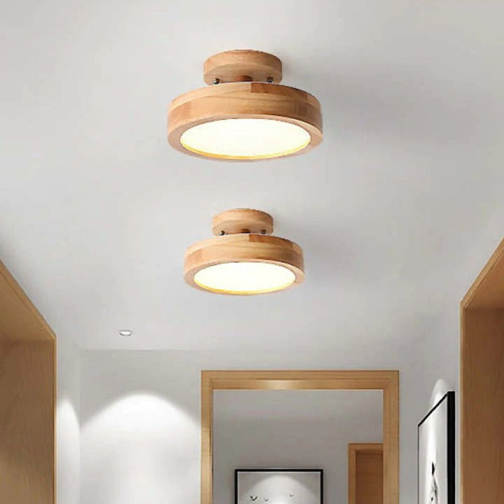 Nowoczesna lampa sufitowa LED wykonana z drewna
