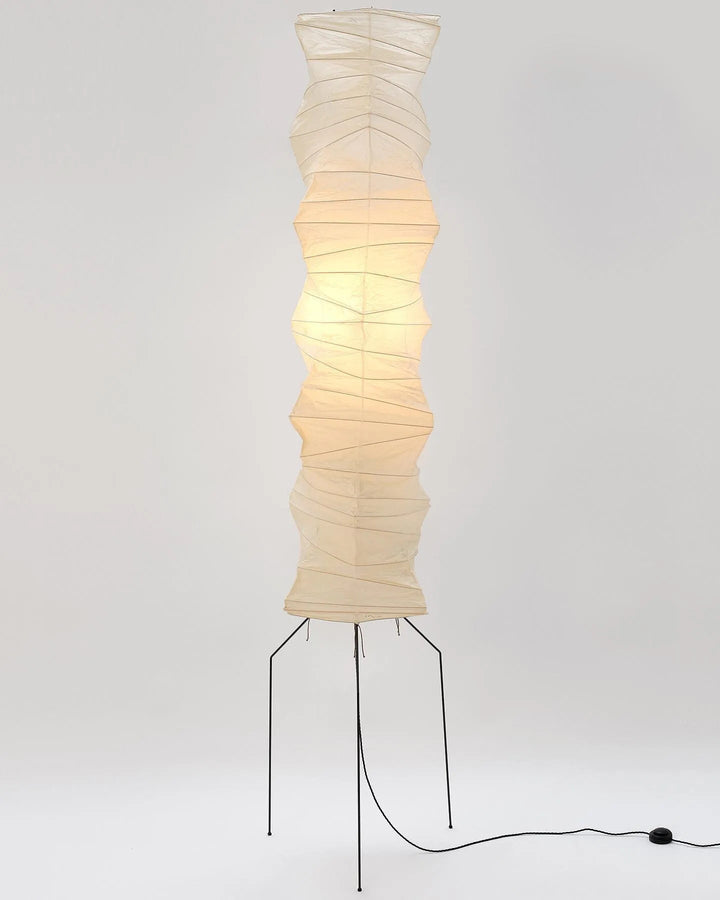 Lampa podłogowa z papieru ryżowego