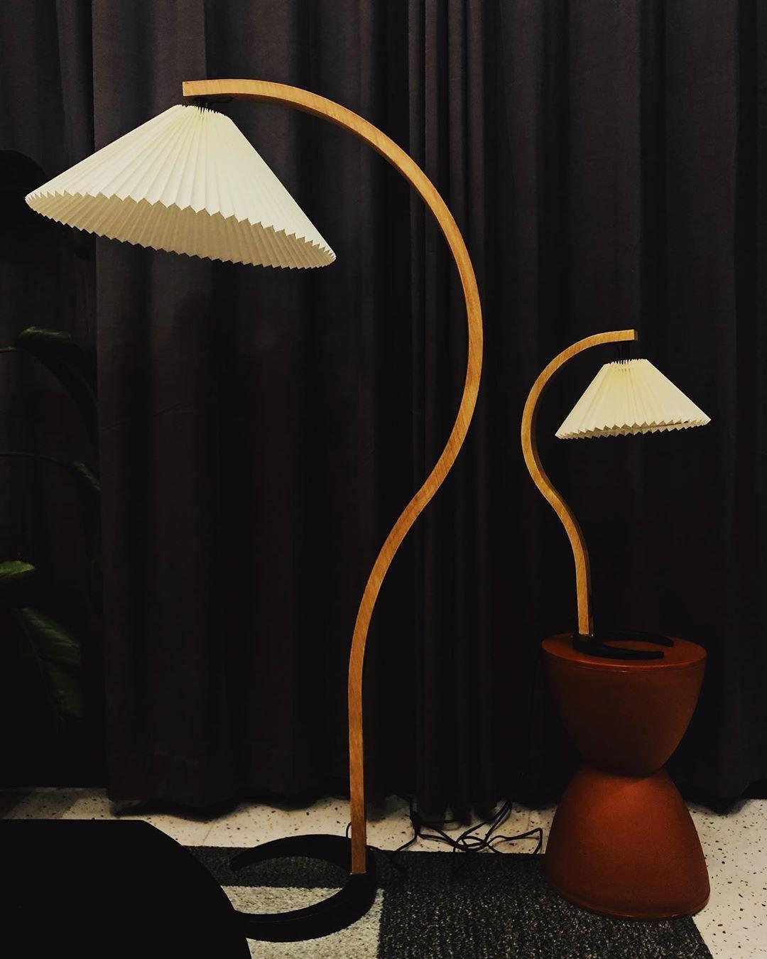Lampa podłogowa Caprani