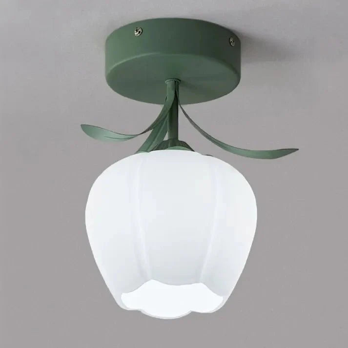 Prosta lampa sufitowa Tiffany z mini kwiatami