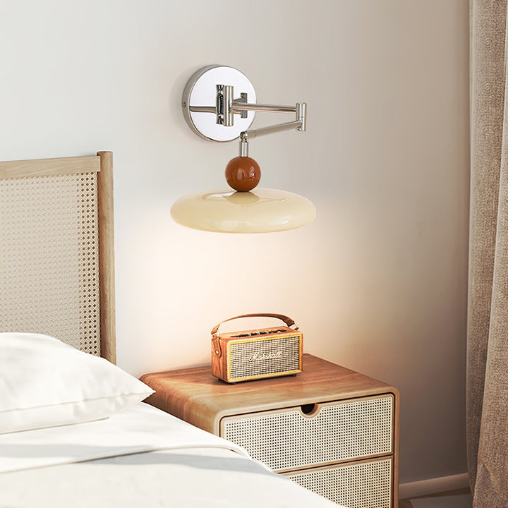 Lampa Ścienna Lola z Ruchomym Ramieniem