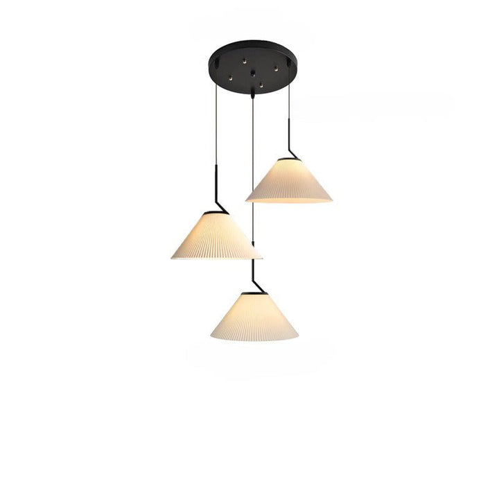 Nordycka plisowana lampa wisząca w kolorze kremowym